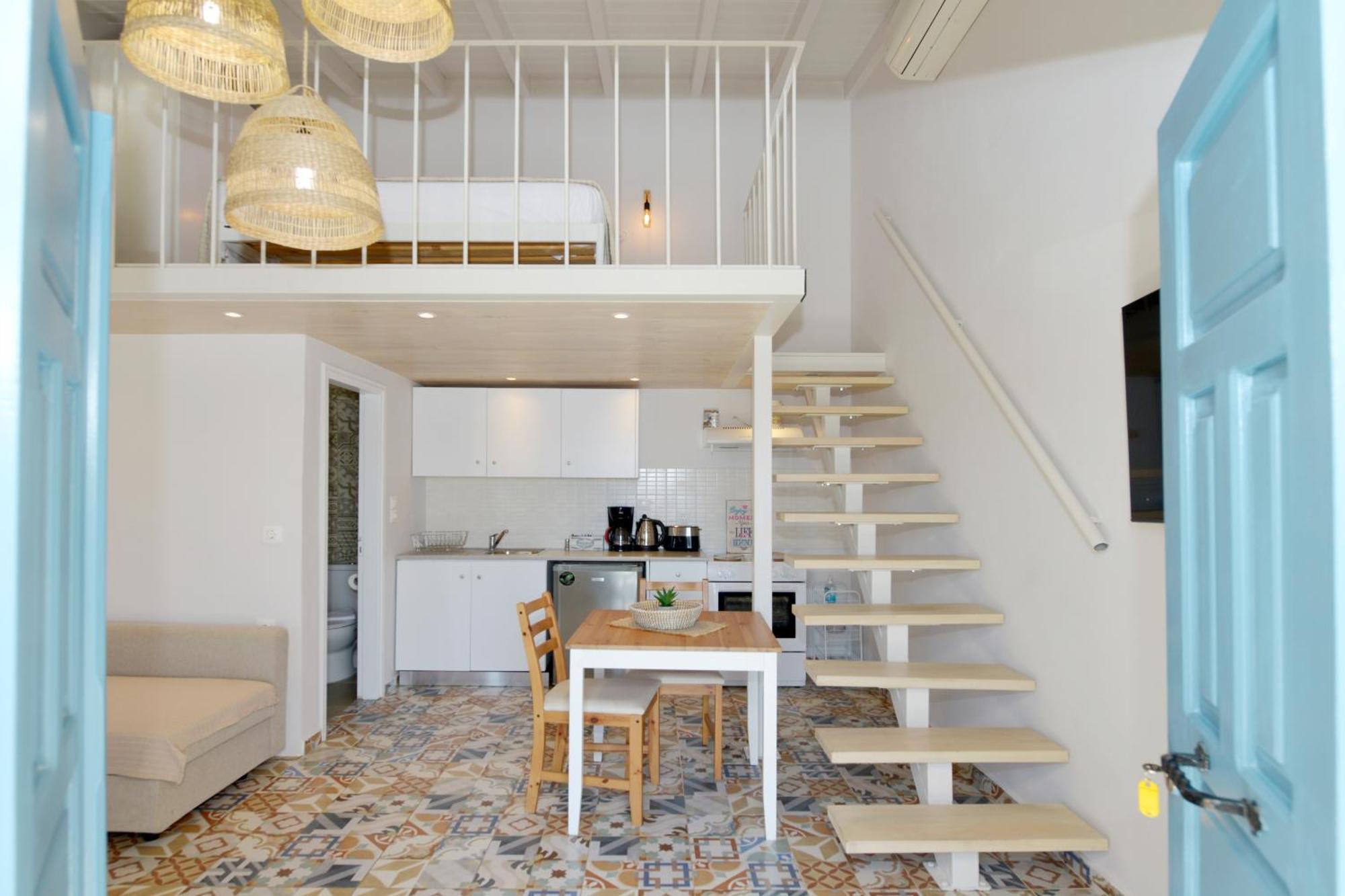 Spitakia Apartment *
